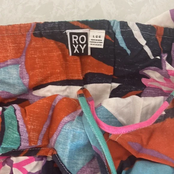 Halter style Roxy sundress - Picture 5 of 5